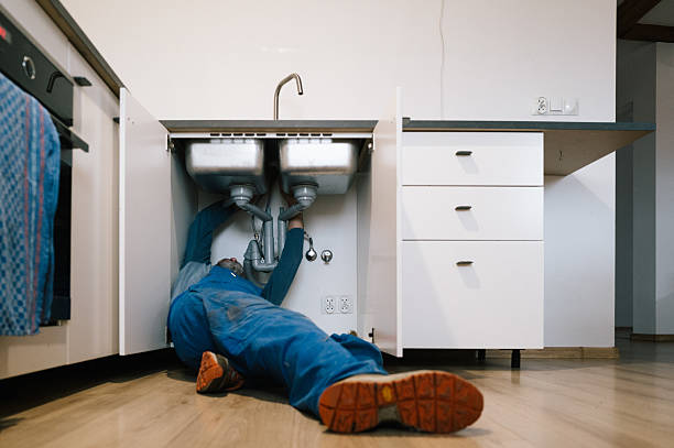 Professional Pipe Repair technician working in Albion, RI